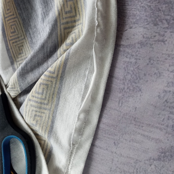 Versace Graphic Print Rapper Style T-Shirt - Picture 7 of 10